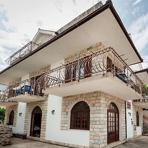 maribela-apartment.hotels-in-trogir.com/